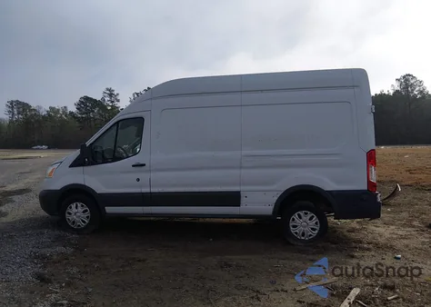 2015 Ford Transit-250 z USA, uszkodzony, nr VIN 1FTNR2XM1FKB33458
